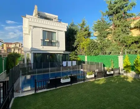 Brand New Villa with Seaview in Buyukcekmece