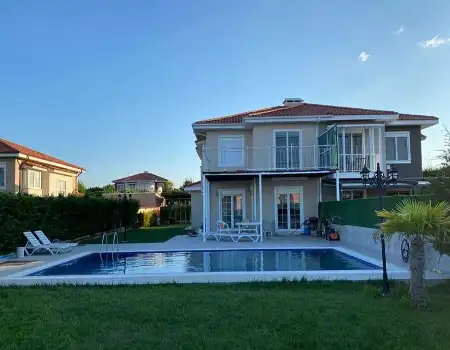 Buyukcekmece duplex villa with Private Pool 
