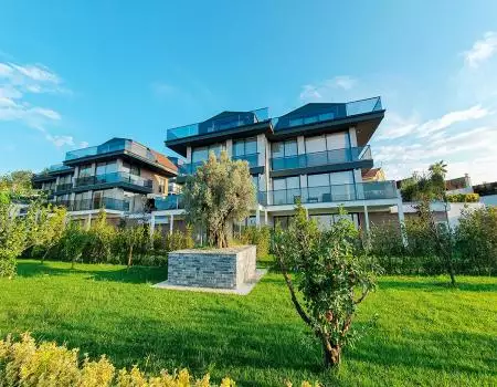 Ready to Move Spacious Villas in Istanbul - Royal Blue 