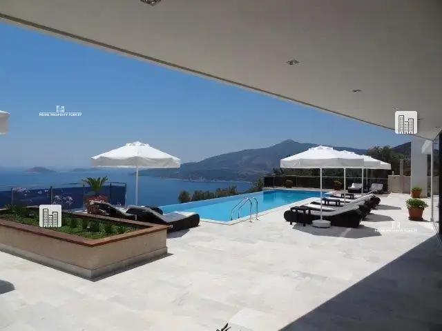 Deluxe Villa with amazing Sea Views  2