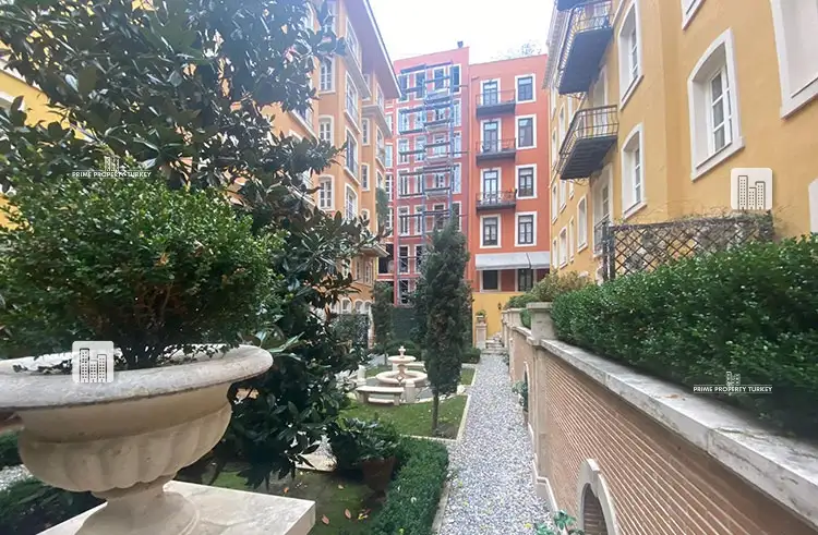 Historic Renovated Homes in Istanbul’s Consulate Row - Tom Tom Gardens 6