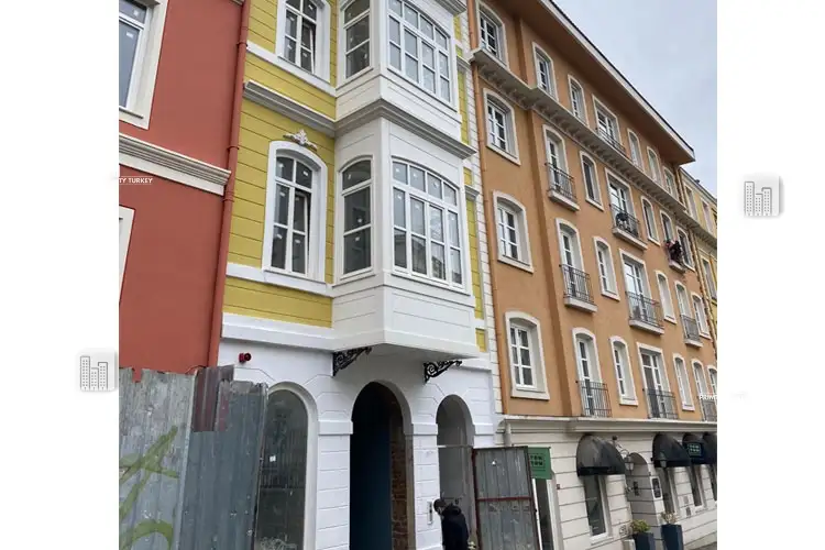 Historic Renovated Homes in Istanbul’s Consulate Row - Tom Tom Gardens 5