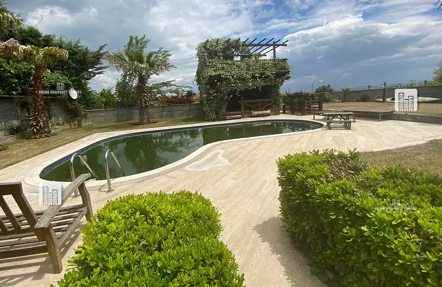 Uniquely Designed Villa with Private Pool in Buyukcekmece 5