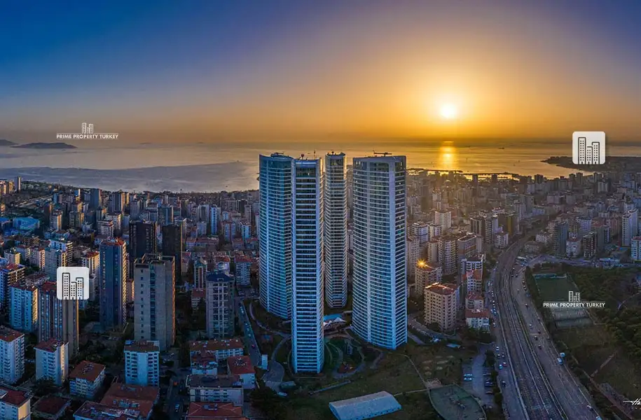 Four Winds - Four Towers Family Residences with Seaview in Kadikoy  0