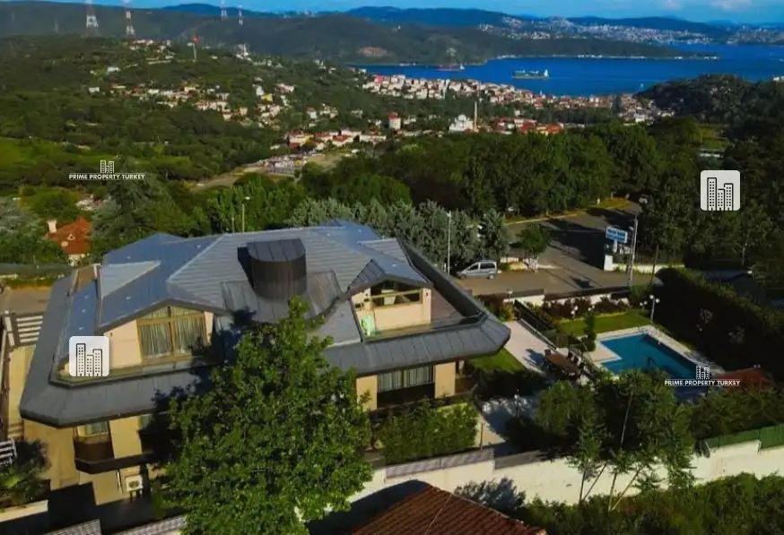 Bosphorus View Mansion with in Sariyer 3