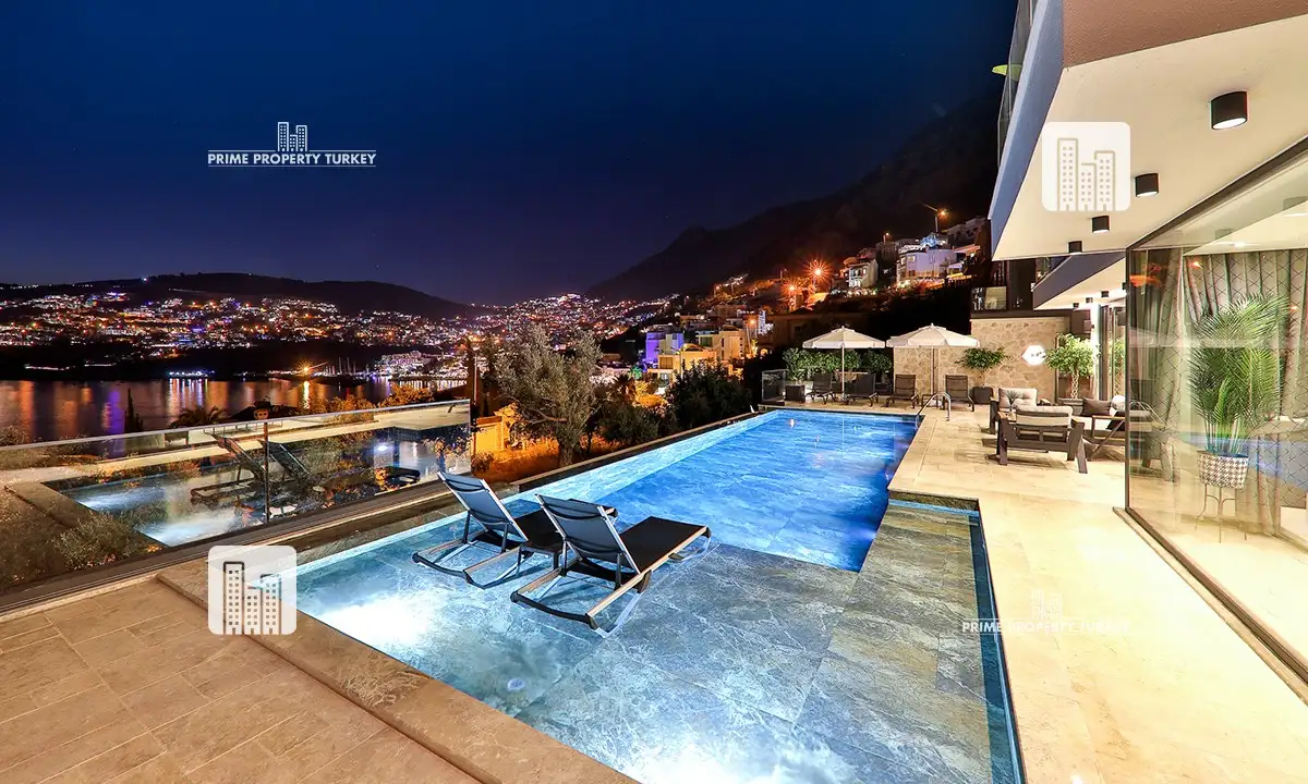 Modern Luxury Villa with Pool and Hamam  5