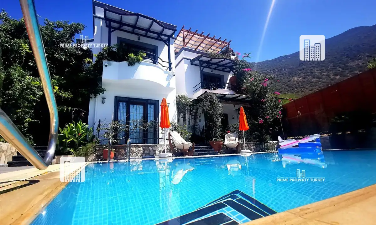 Warm and Relaxing Villa in Kalkan for Sale  1