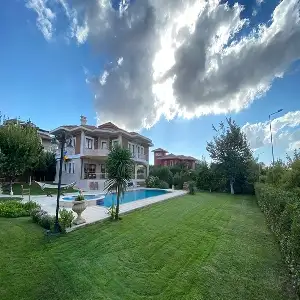 Private Triplex Villa Suitable for Citizenship in Buyukcekmece 8