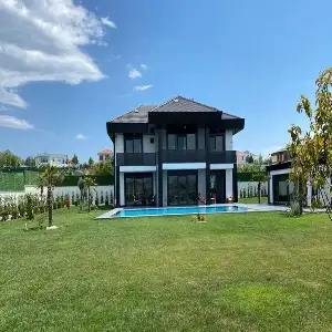 Fully Furnished Family Villa in Buyukcekmece 11