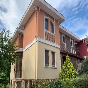Triplex Family Villa in Beylikduzu, Istanbul 0