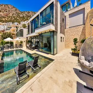 Modern Luxury Villa with Pool and Hamam  0