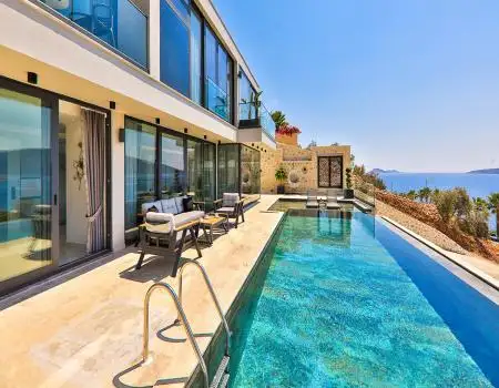 Modern Luxury Villa with Pool For Sale in Fethiye 1