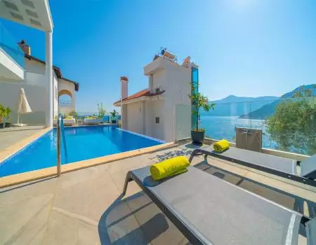 Elite Seaview Villa in Kalkan for Turkish Citizenship 4